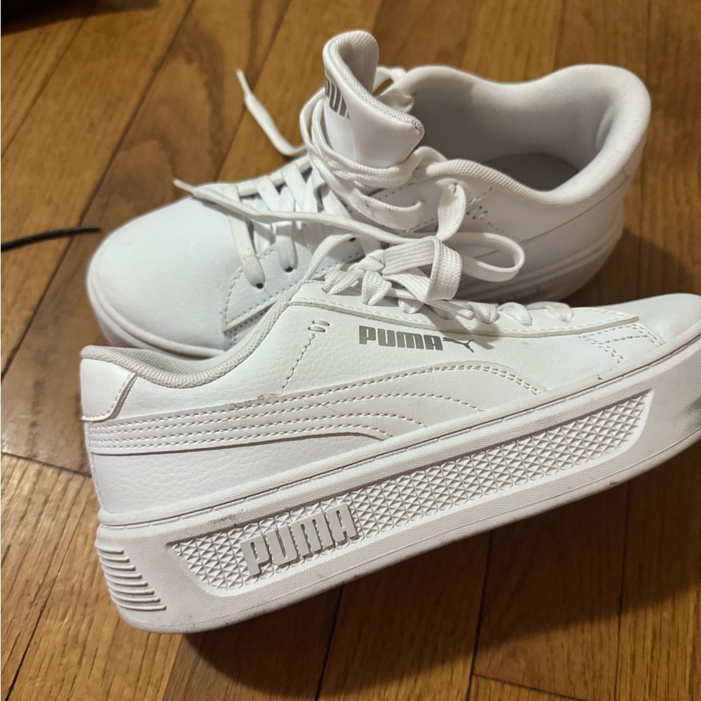 Puma White Leather Sneakers Minimalist Design